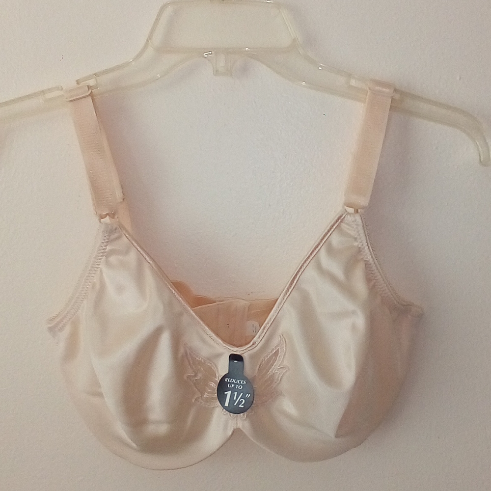 Bali 3364 Size 34D neutral color adjustable shoulder strap nylon decoration